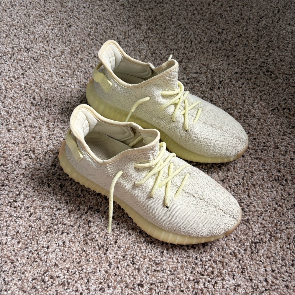 Yeezy Boost 350 V2 “Butter” Men’s Size 8.5
